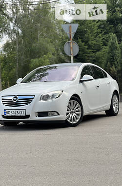 Opel Insignia 2011