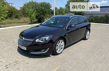 Універсал Opel Insignia 2014 в Івано-Франківську