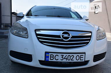 Универсал Opel Insignia 2010 в Дрогобыче