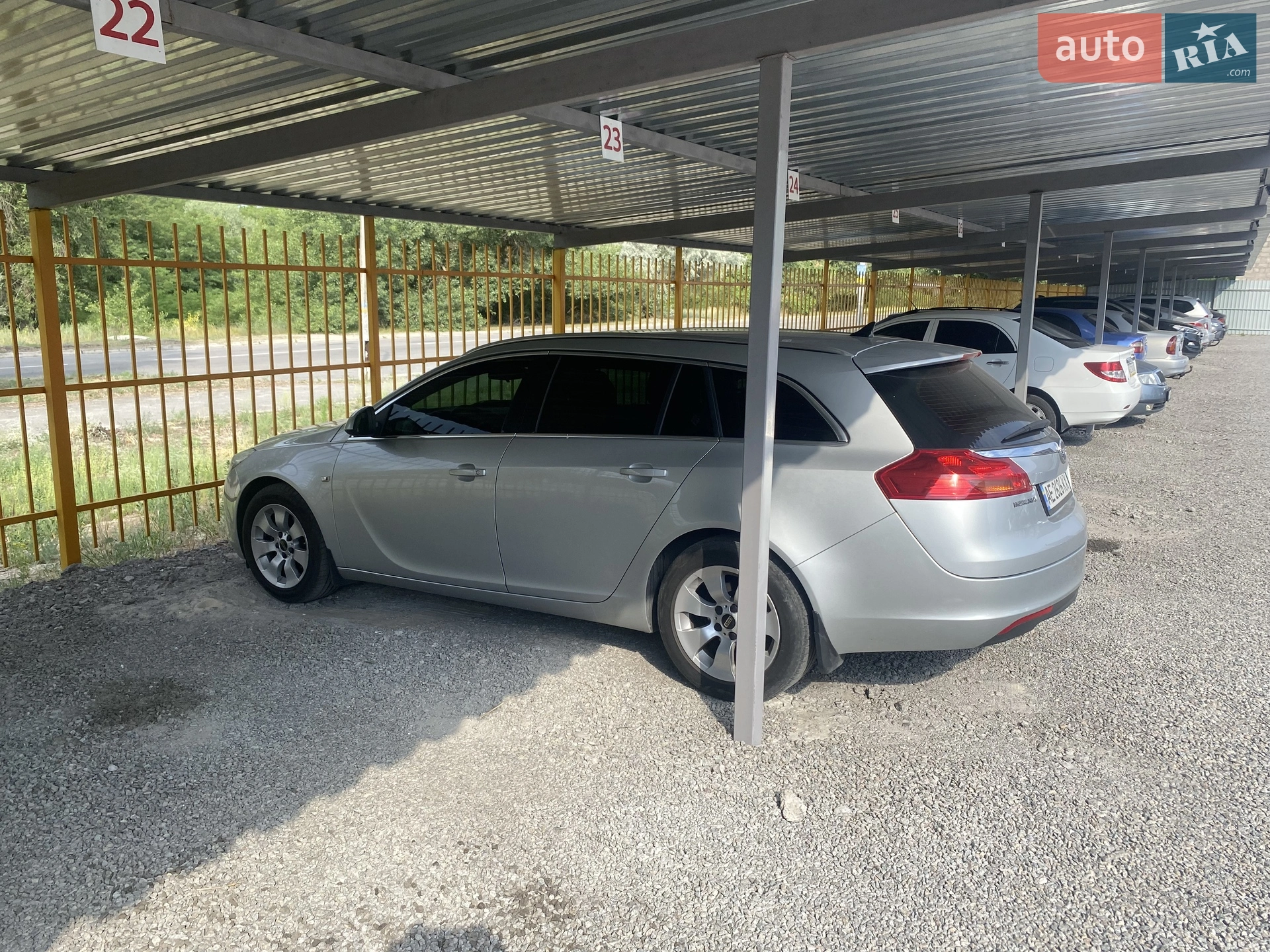 2010 Opel Insignia - мініатюра 2
