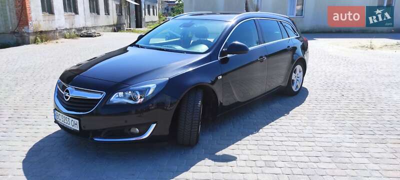 Універсал Opel Insignia 2016 в Дрогобичі