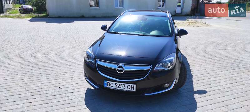 Універсал Opel Insignia 2016 в Дрогобичі