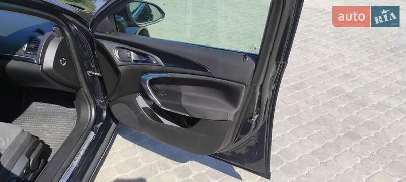 Універсал Opel Insignia 2016 в Дрогобичі