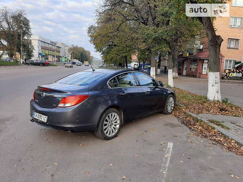 Седан Opel Insignia 2009 в Черкасах