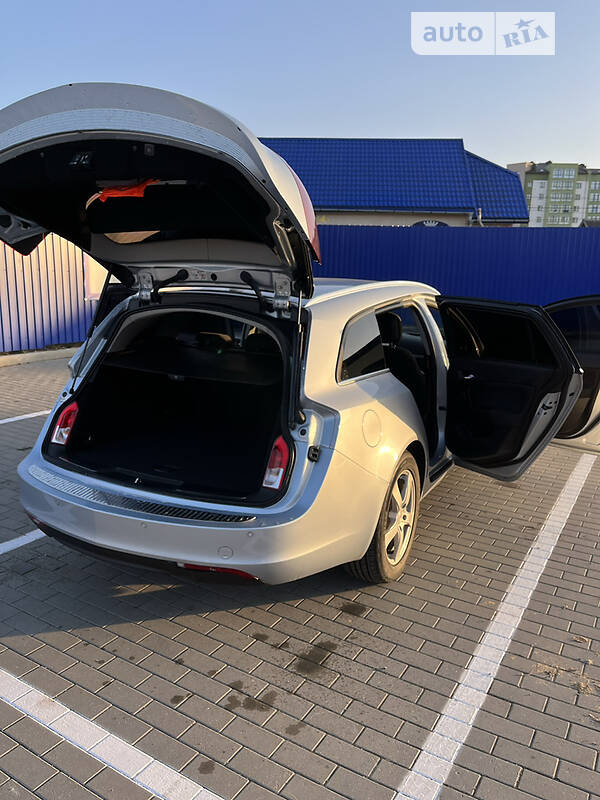 Універсал Opel Insignia 2016 в Калуші