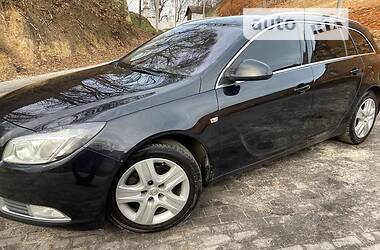 Универсал Opel Insignia 2013 в Тернополе