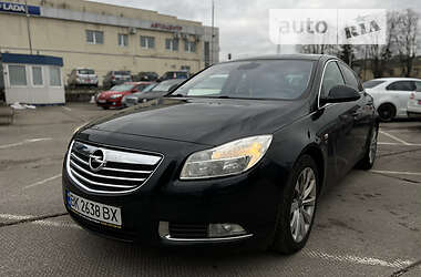 Ліфтбек Opel Insignia 2013 в Рівному