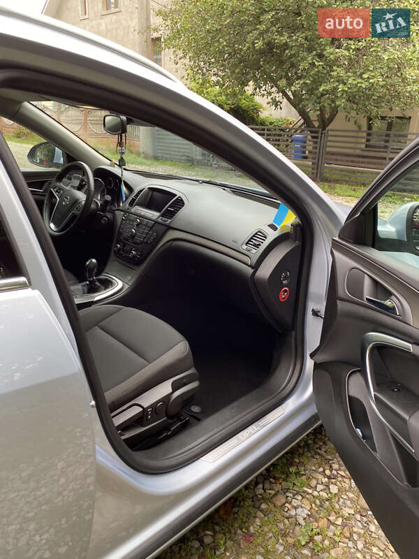 Универсал Opel Insignia 2013 в Коломые