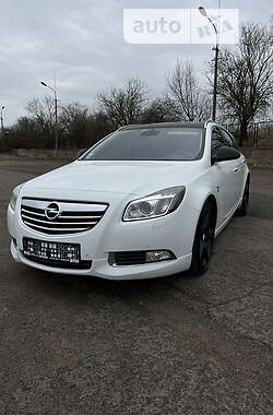 Универсал Opel Insignia 2010 в Луцке