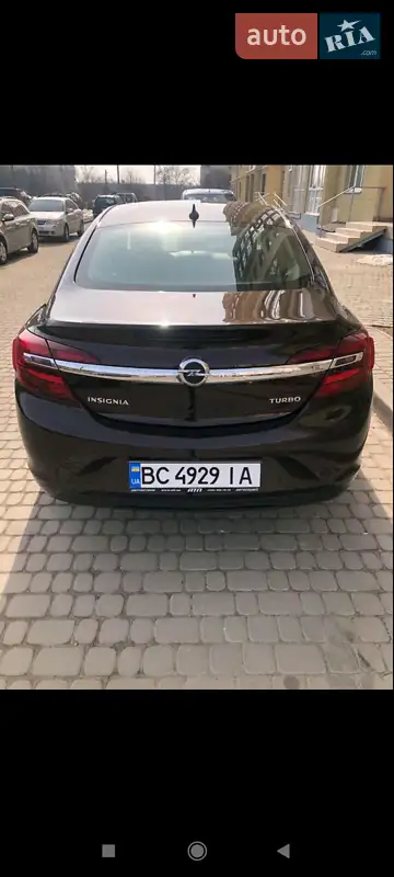 Седан Opel Insignia 2016 в 