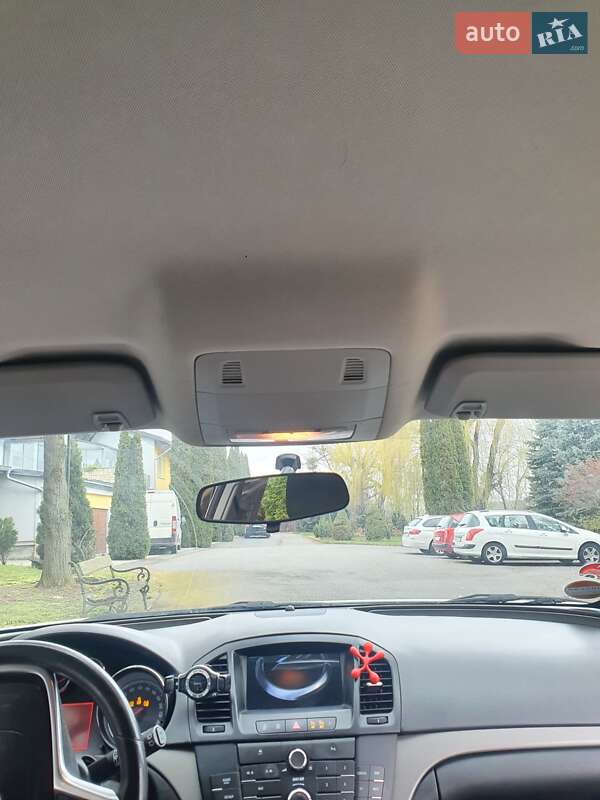 Универсал Opel Insignia 2012 в Мукачево