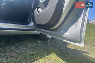 Универсал Opel Insignia 2014 в 