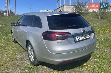 Универсал Opel Insignia 2014 в 