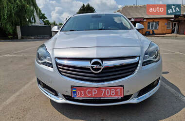 Универсал Opel Insignia 2016 в Нововолынске