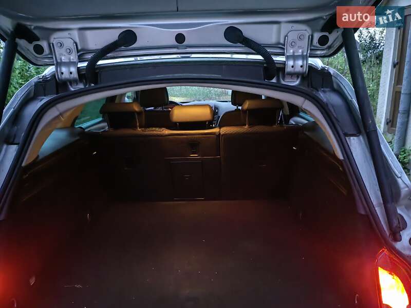 Універсал Opel Insignia 2015 в Хусті