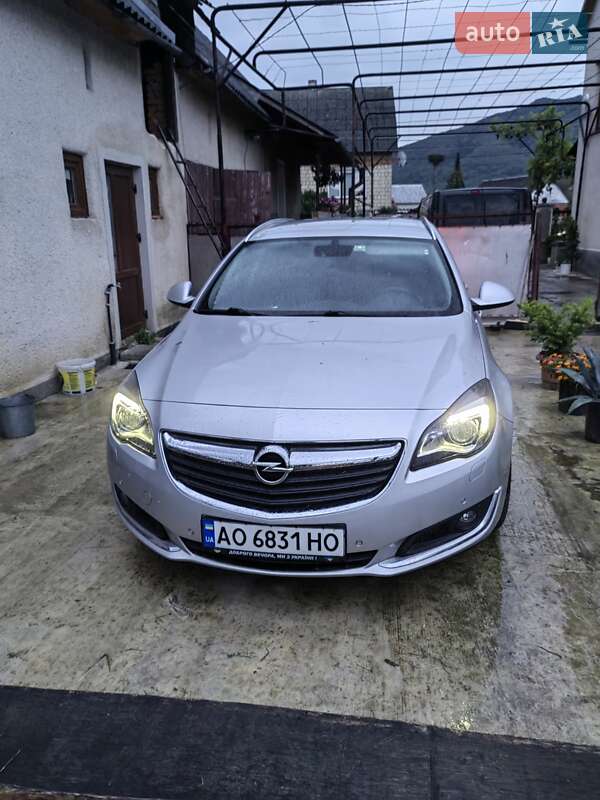 Opel Insignia 2015