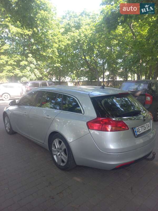 Универсал Opel Insignia 2011 в Днепре