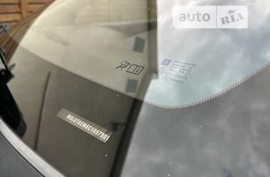 Универсал Opel Insignia 2012 в 