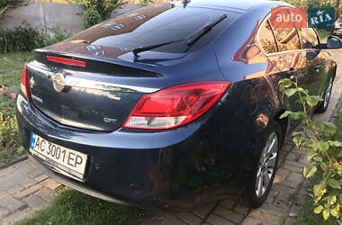 Лифтбек Opel Insignia 2013 в 