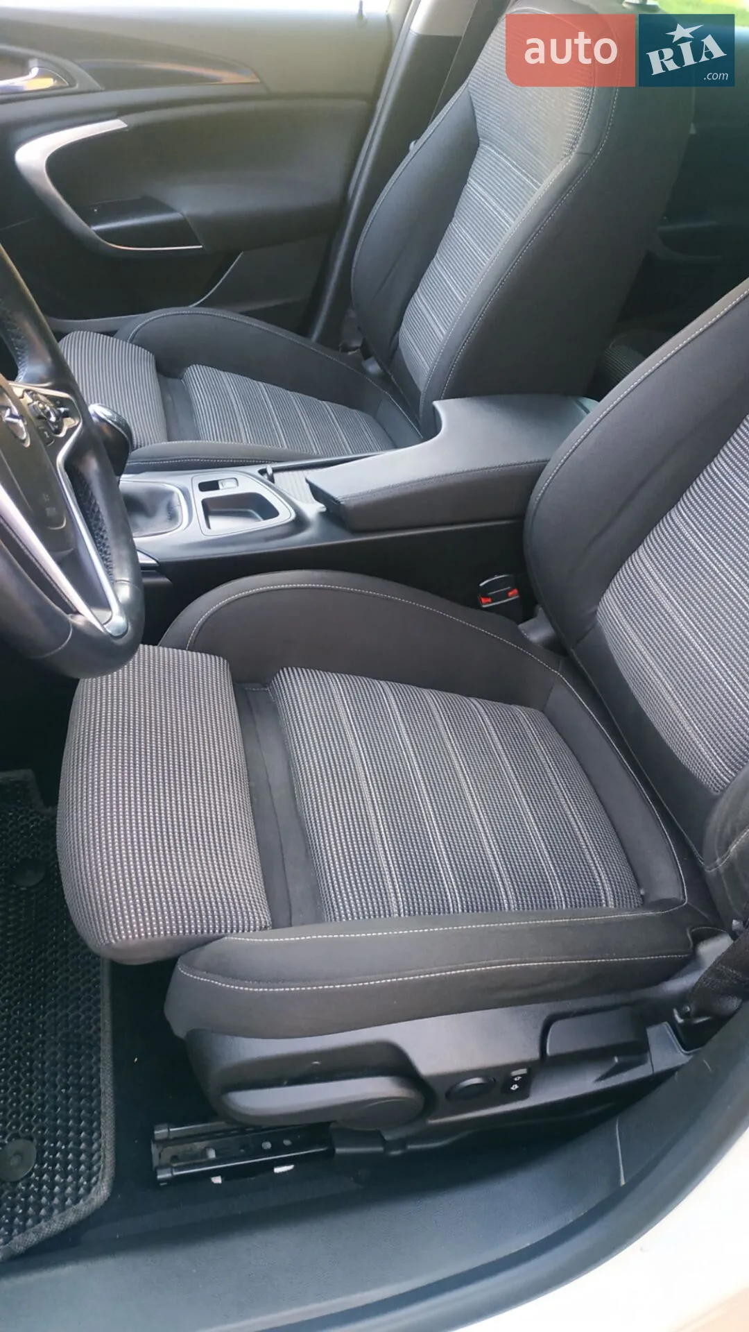 2015 Opel Insignia - мініатюра 16