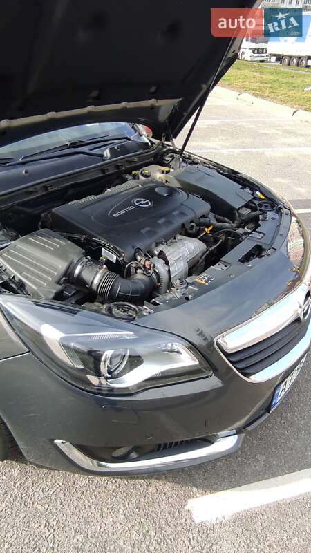 Універсал Opel Insignia 2015 в Івано-Франківську
