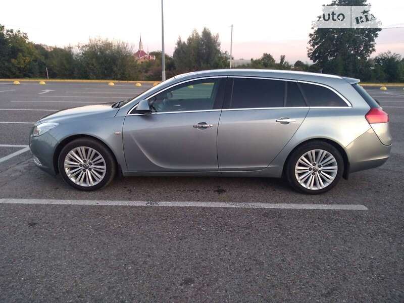 Універсал Opel Insignia 2012 в Чернівцях фото 3 Універсал Opel Insignia 2012 в Чернівцях