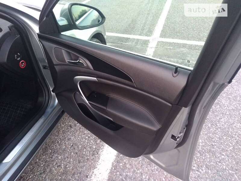 Універсал Opel Insignia 2012 в Чернівцях фото 7 Універсал Opel Insignia 2012 в Чернівцях