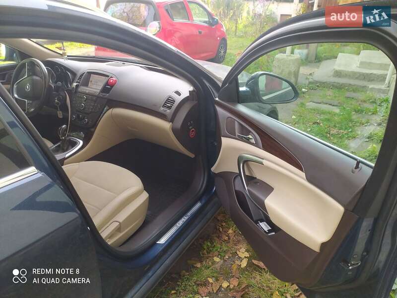 Універсал Opel Insignia 2010 в Бориславі