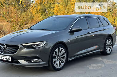 Універсал Opel Insignia 2017 в 