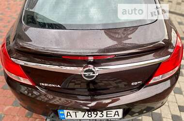 Ліфтбек Opel Insignia 2010 в Івано-Франківську