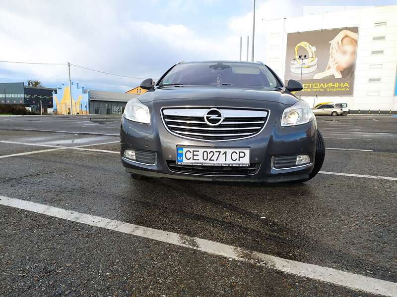 Универсал Opel Insignia 2010 в Черновцах