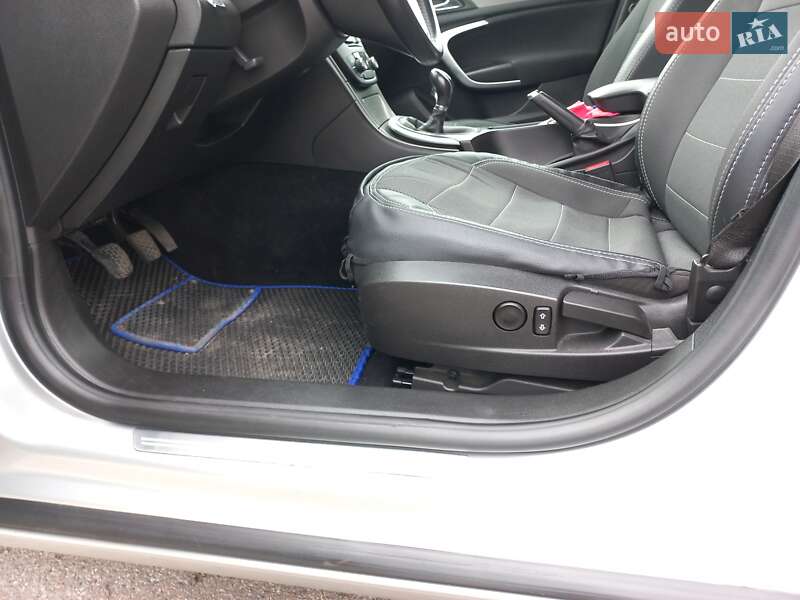 Универсал Opel Insignia 2011 в Ивано-Франковске фото 31 Универсал Opel Insignia 2011 в Ивано-Франковске