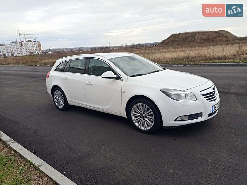 Универсал Opel Insignia 2013 в Виннице