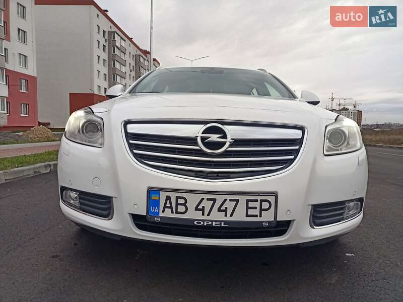 Универсал Opel Insignia 2013 в Виннице