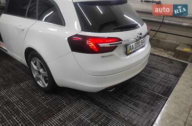 Универсал Opel Insignia 2016 в Киеве