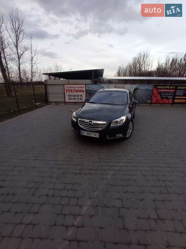 Універсал Opel Insignia 2011 в Кременчуці