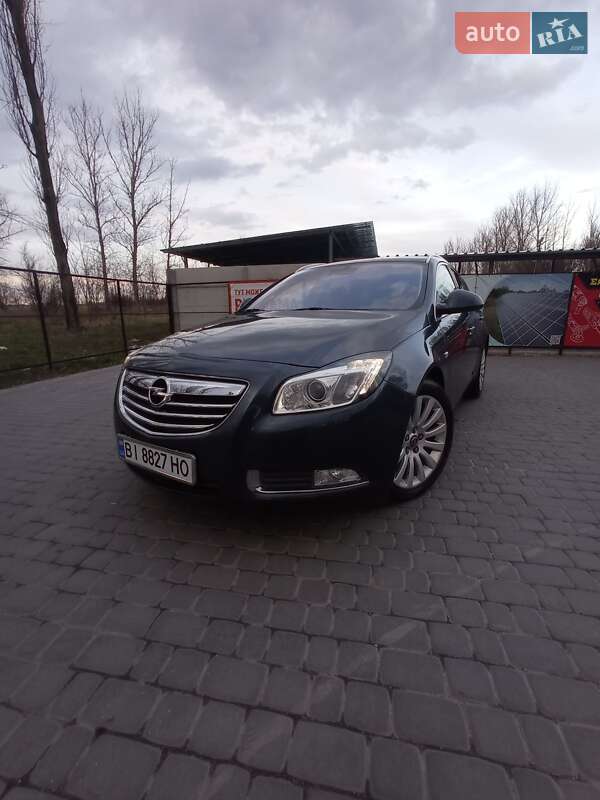Універсал Opel Insignia 2011 в Кременчуці