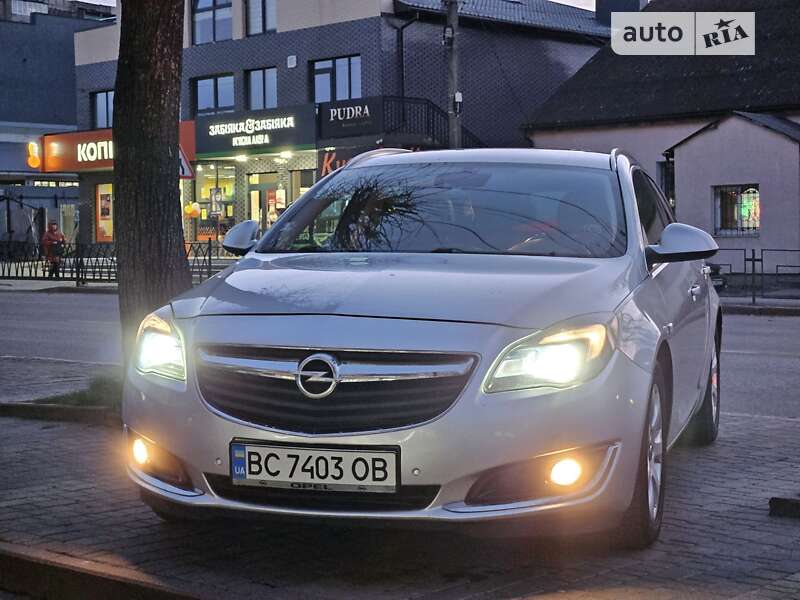 Універсал Opel Insignia 2014 в Львові