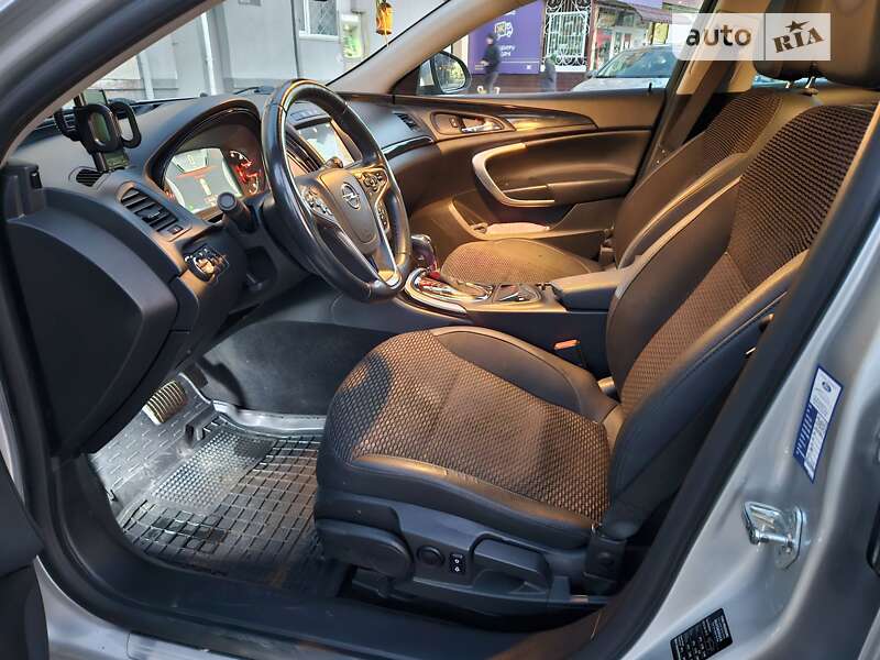 Універсал Opel Insignia 2014 в Львові
