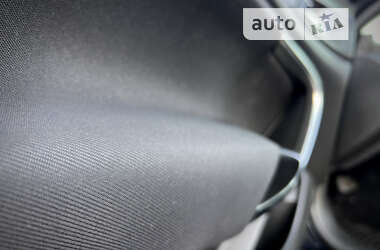 Ліфтбек Opel Insignia 2013 в 