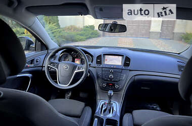 Ліфтбек Opel Insignia 2013 в 