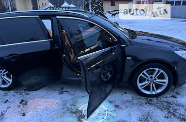 Універсал Opel Insignia 2010 в 
