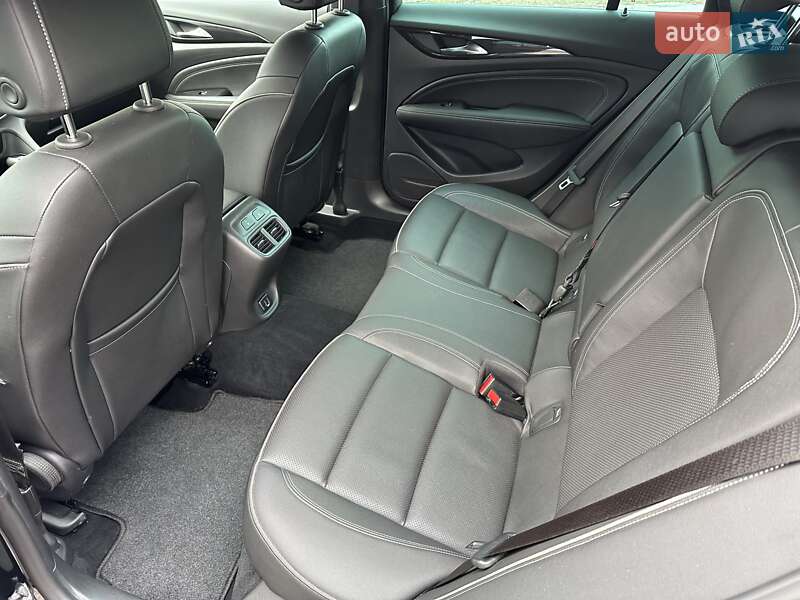 Універсал Opel Insignia 2018 в Лебедині