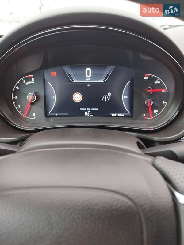 Универсал Opel Insignia 2014 в Киеве