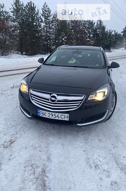 Универсал Opel Insignia 2014 в Вараше