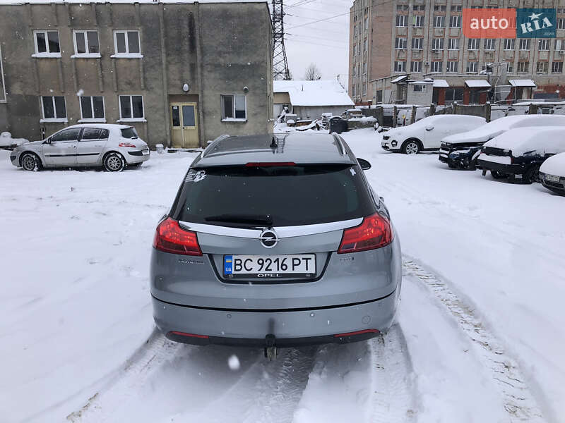 Універсал Opel Insignia 2011 в Львові