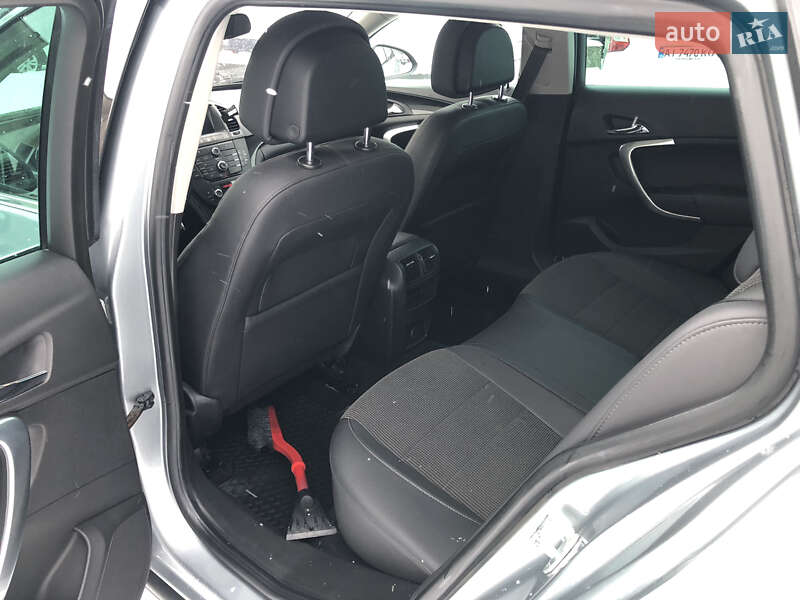 Універсал Opel Insignia 2011 в Львові