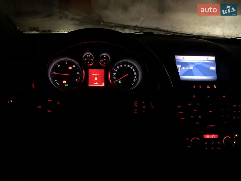 Універсал Opel Insignia 2011 в Львові