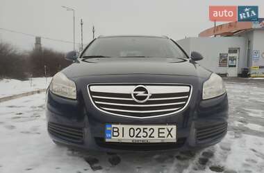 Универсал Opel Insignia 2010 в Полтаве