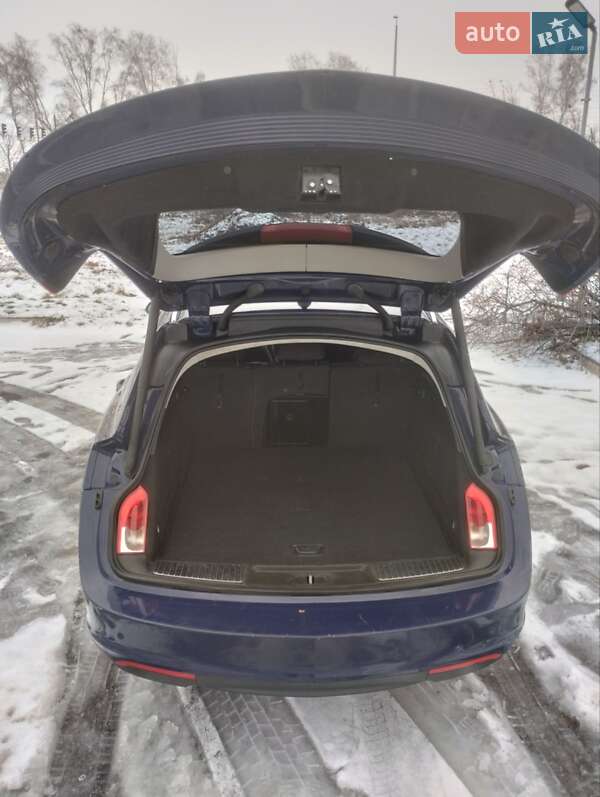 Універсал Opel Insignia 2010 в Полтаві